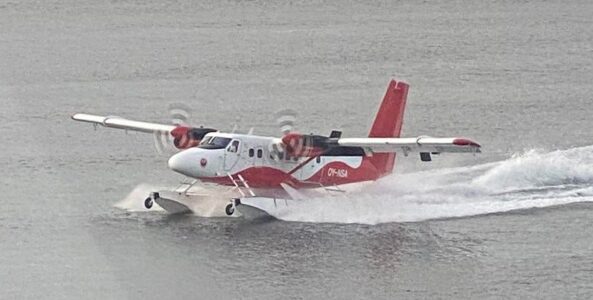 Plane passengers’ rescue relied on flares